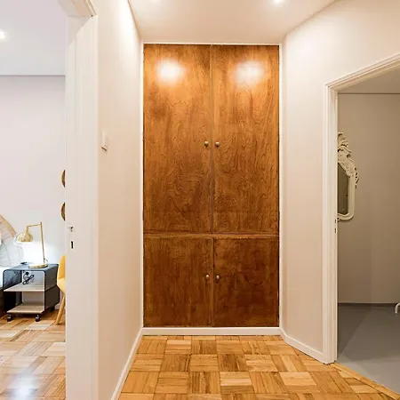 2br Flat Near Marques W/ Ac By Lovelystay * 波尔图