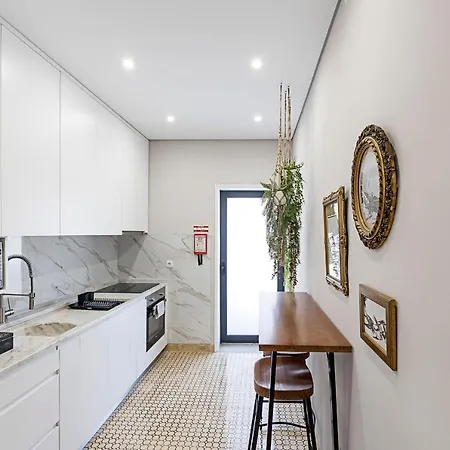 2br Flat Near Marques W/ Ac By Lovelystay *
